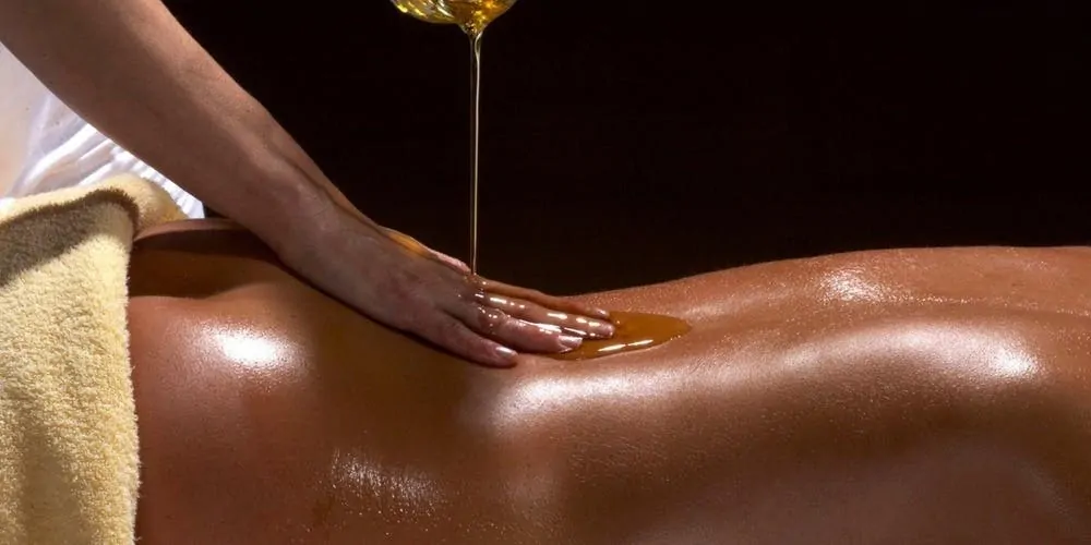 Tantric Massage: A relaxing massage followed by sensitive touches